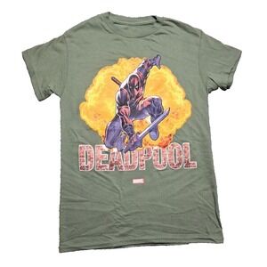 NWOT Marvel Deadpool Adult Men's Small Graphic Design T-Shirt Short Sleeve